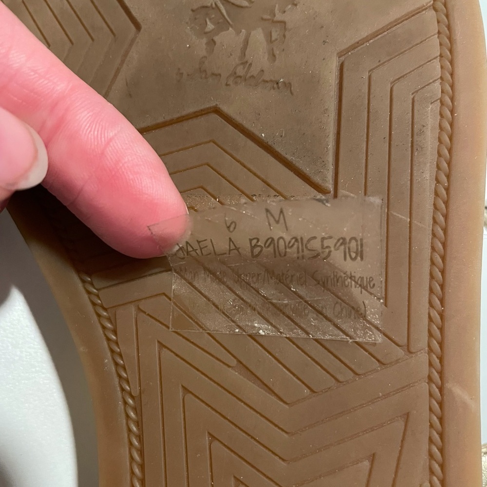 Sandals - Picture 3 of 3
